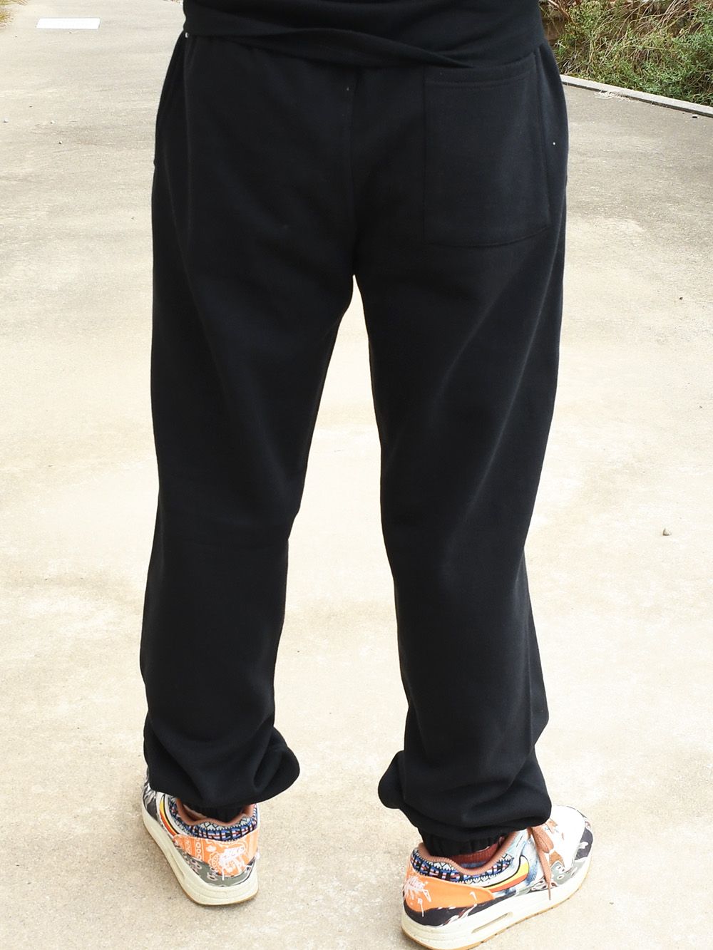 12 oz HEAVY SWEATPANTS - Legendary Logo