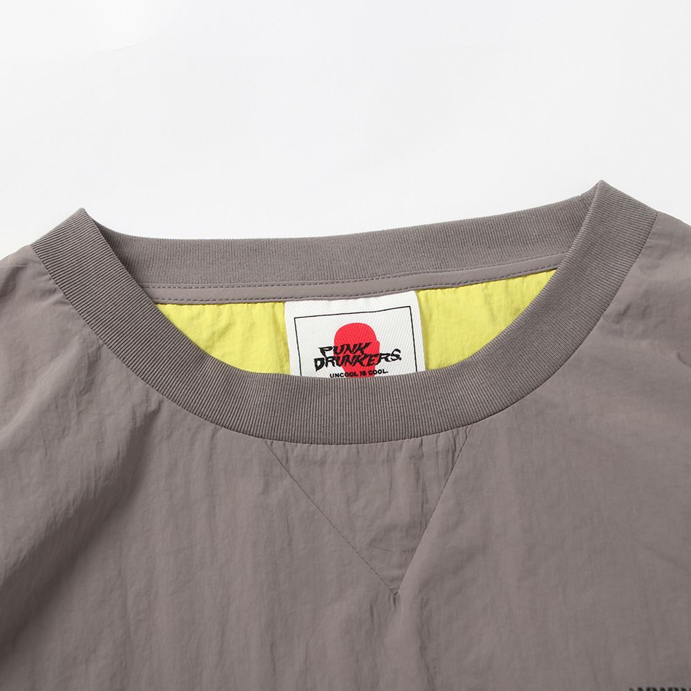 PDSナイロンプルオーバー