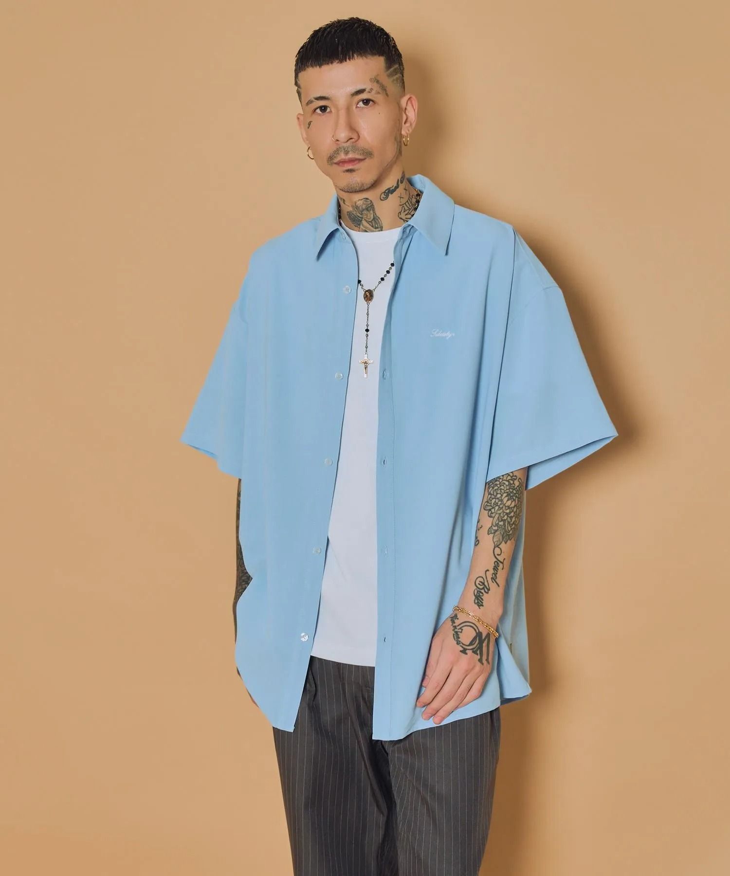 Essential plain shirt