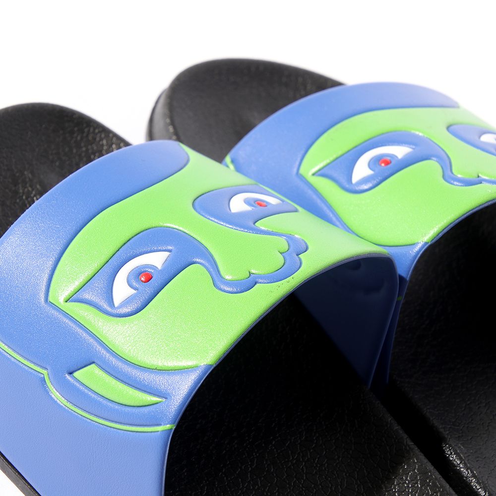 あいつサンダル2