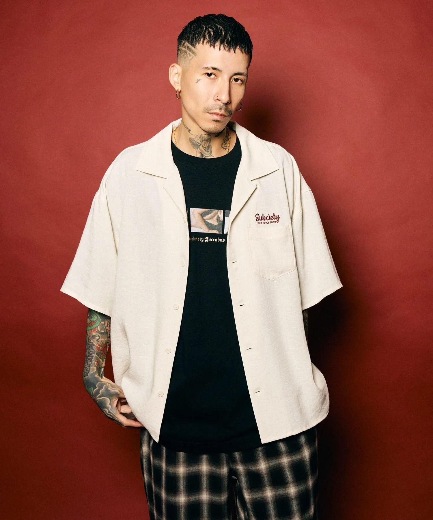 Classic chain embroidered shirt