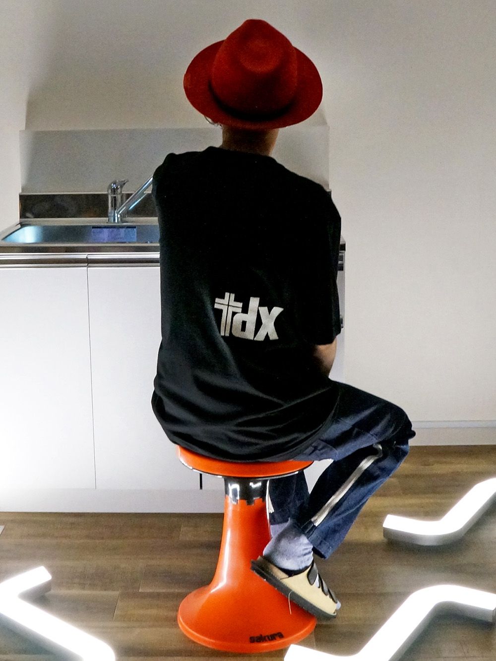 TB COLOR-TEE