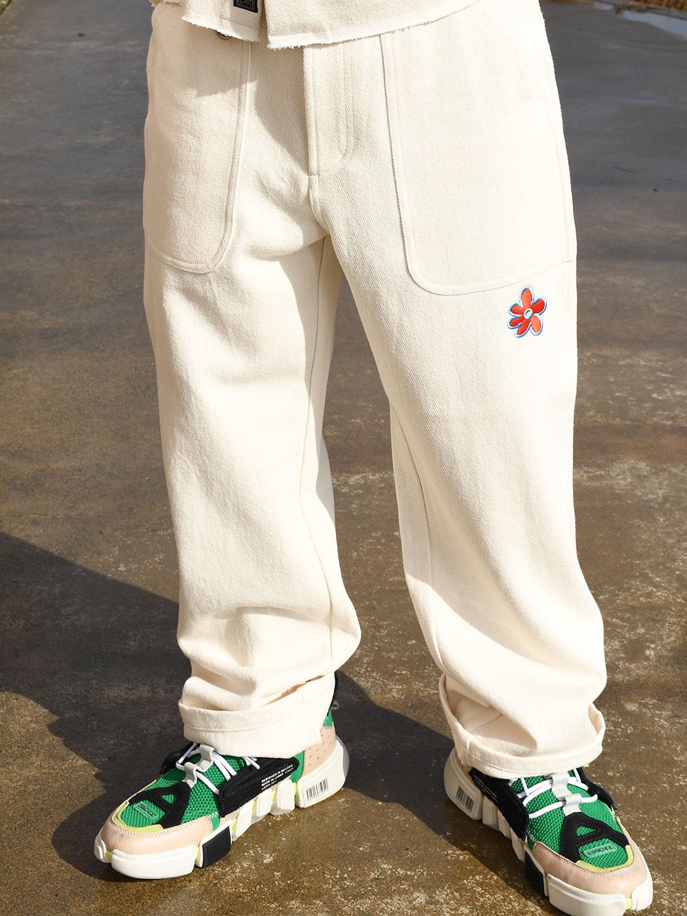 FLOWER DYED DENIM PAINTER-PANTS