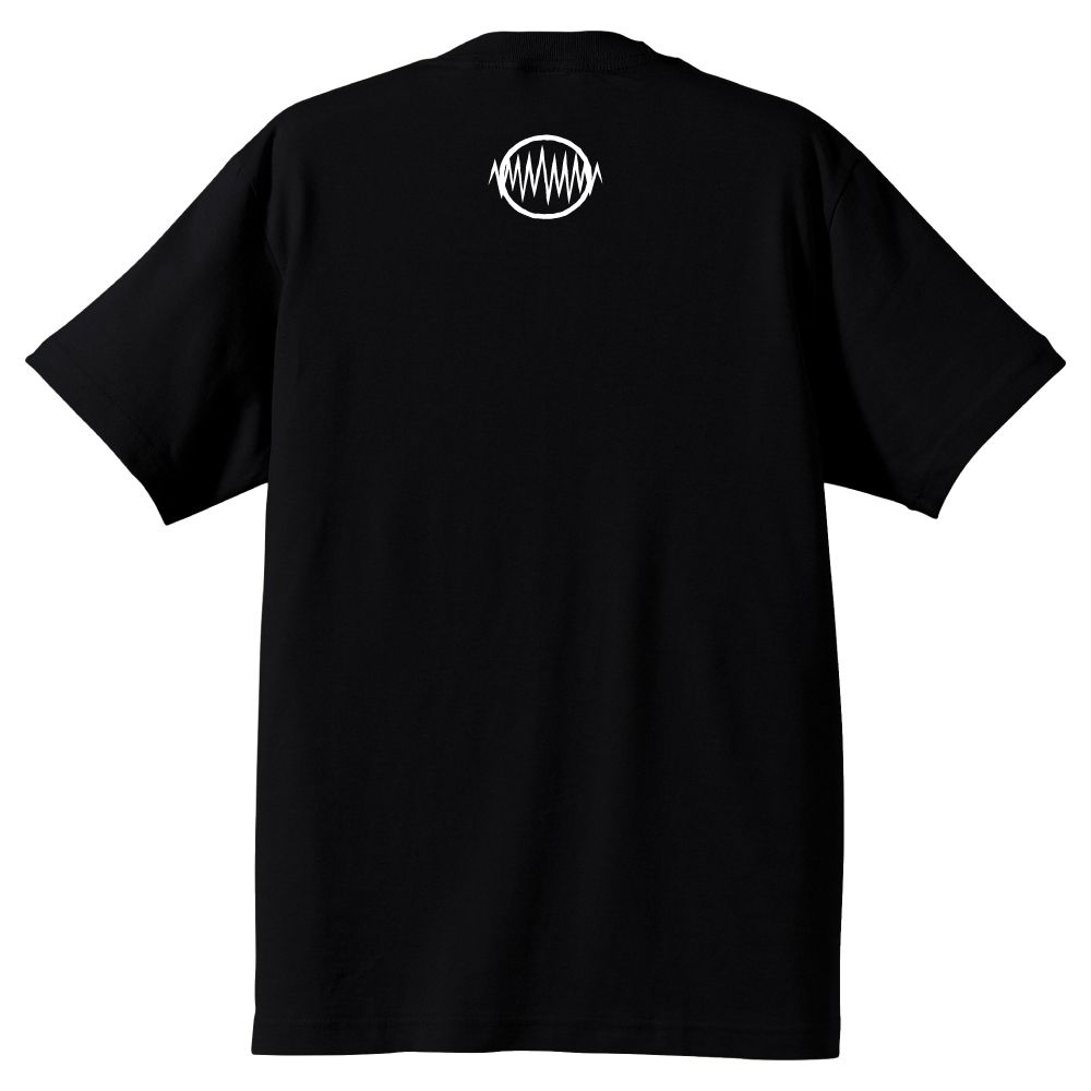 shark out of pocket tee