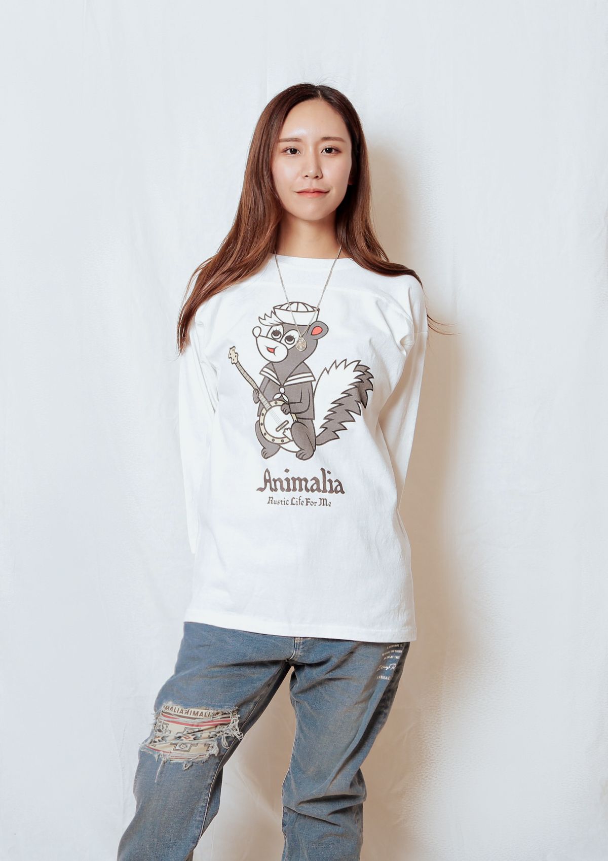 3/4 Sleeve CUT SEW  - Banjo Skunk