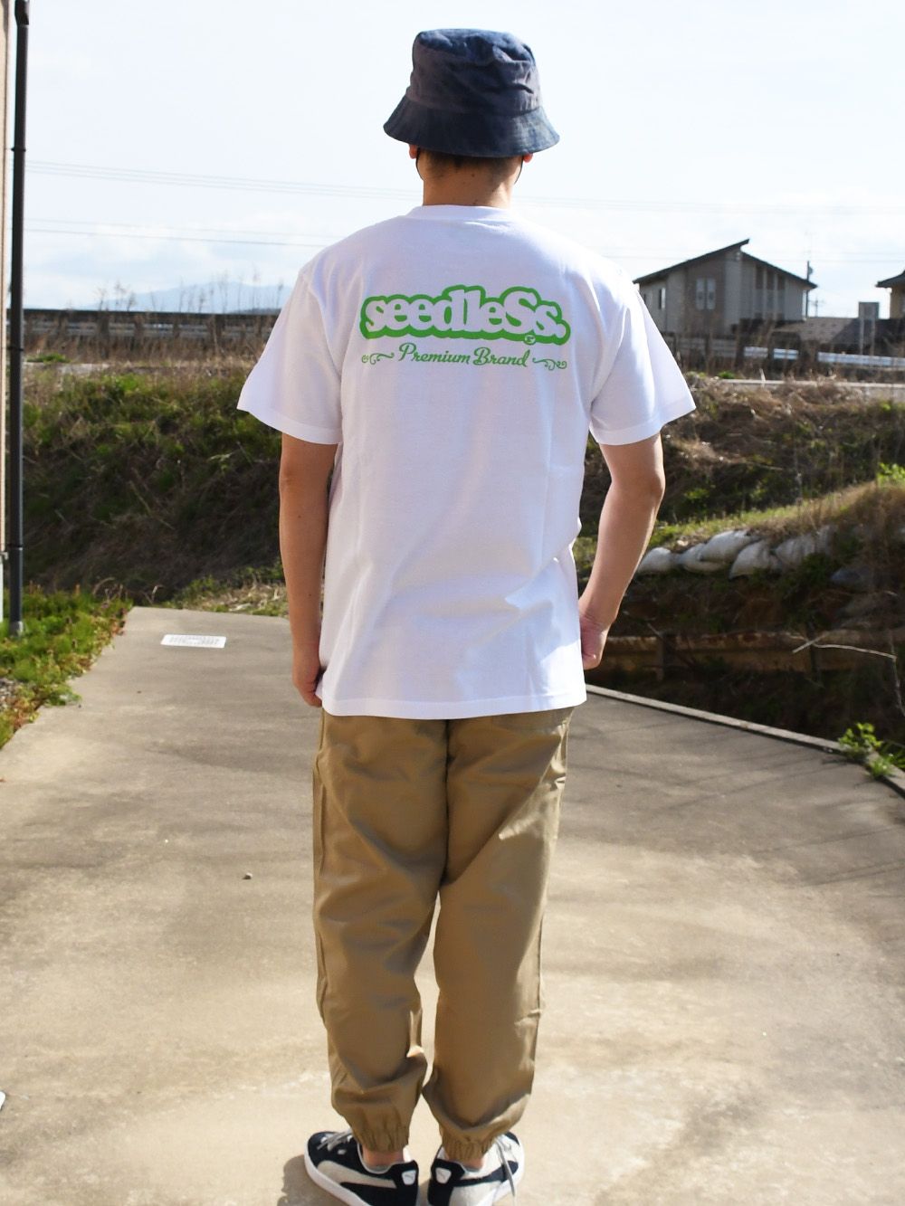 s-dot charging ss tee