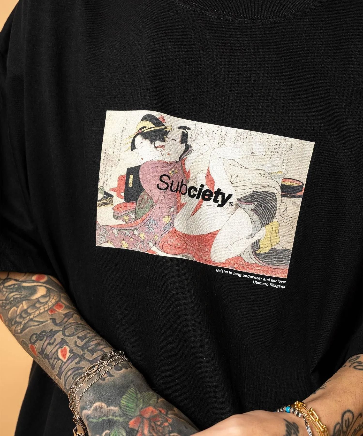 Souvenir ratio tee