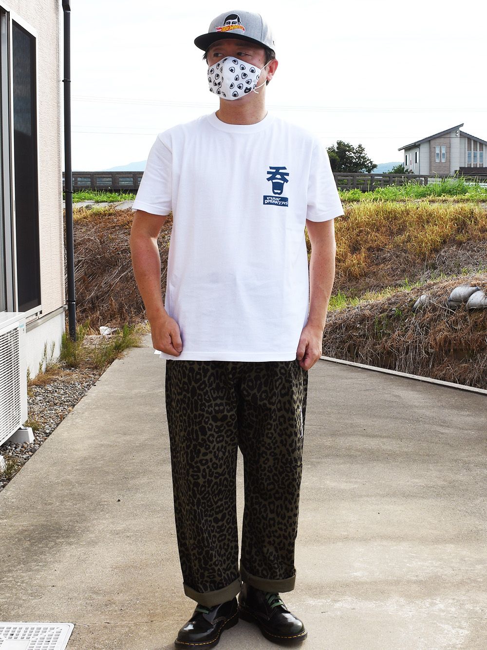 呑んでるTEE