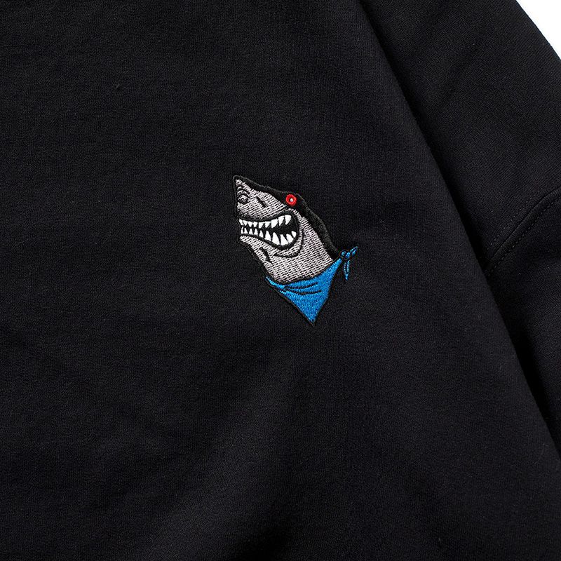 鮫人刺繍トレーナー