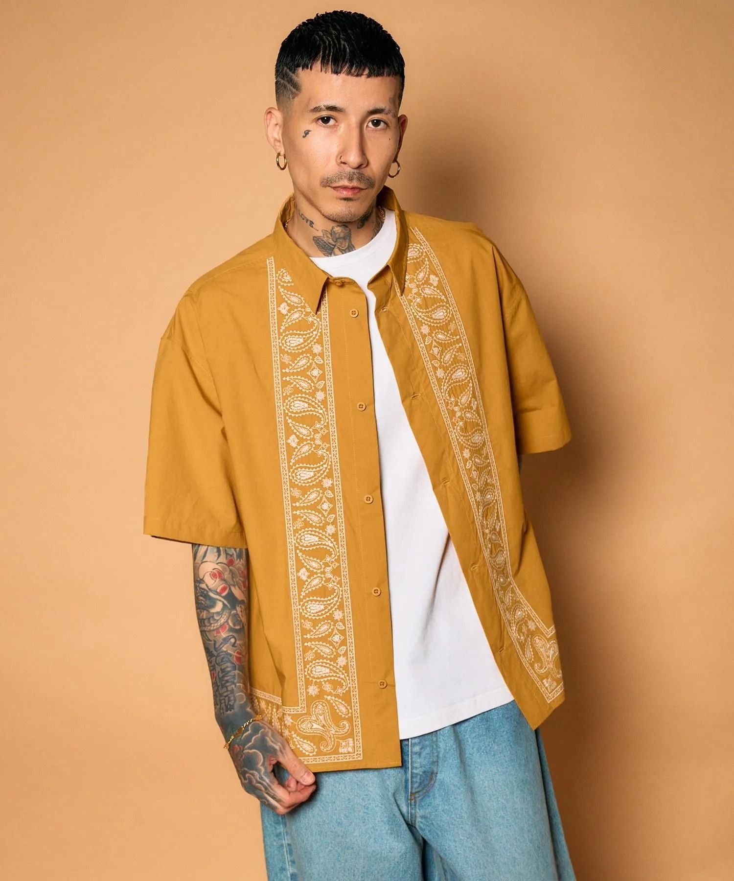 Embroidery bandanna shirt