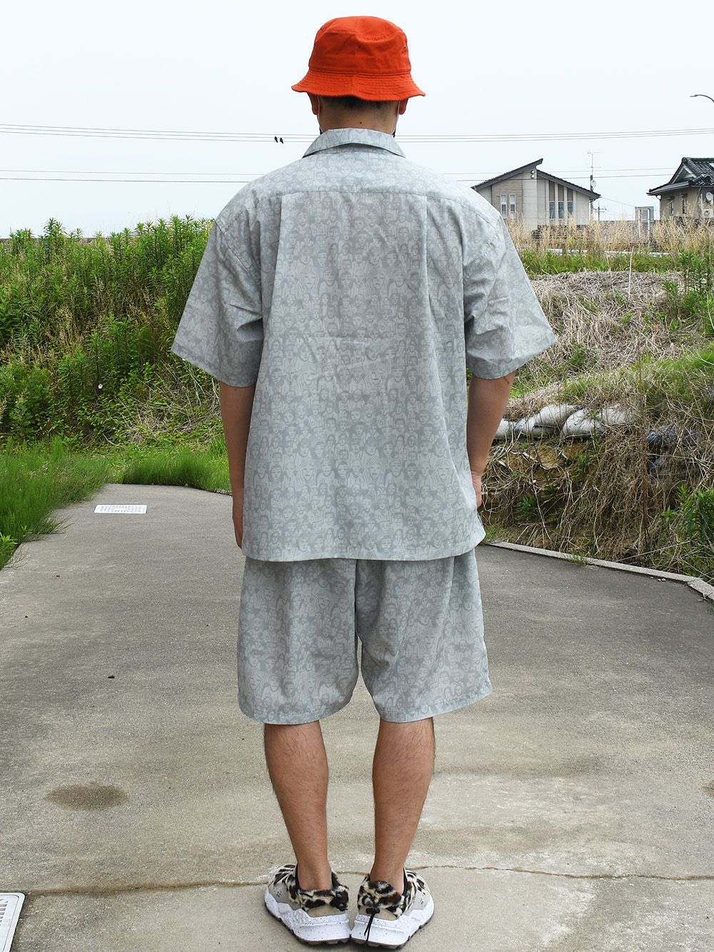 FACE IN THE CROWD DRY SS-SHIRTS