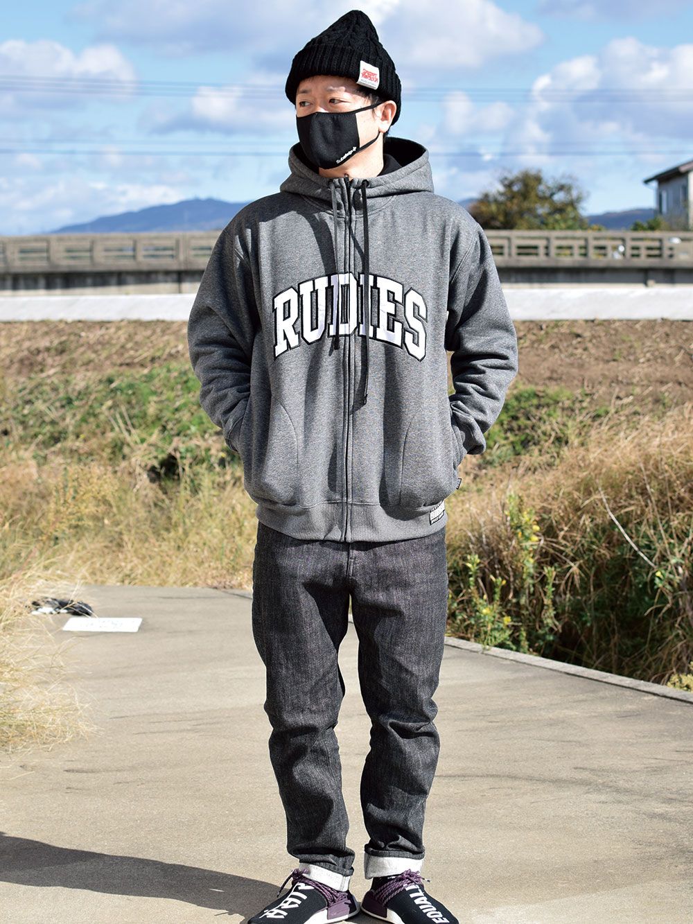 COLLEGE HIGHNECK ZIPHOOD-SWEAT