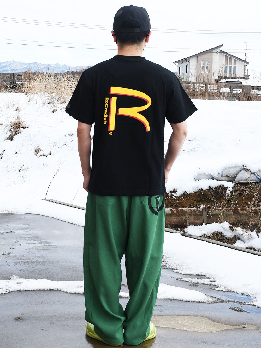 R.UNIFORM TEE