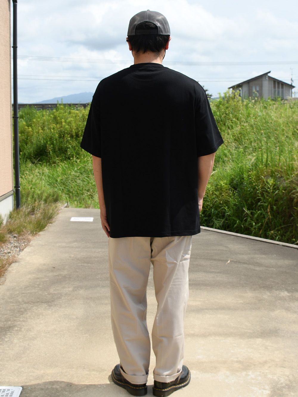 REZNOR -BIG SILHOUETTE SS TEE