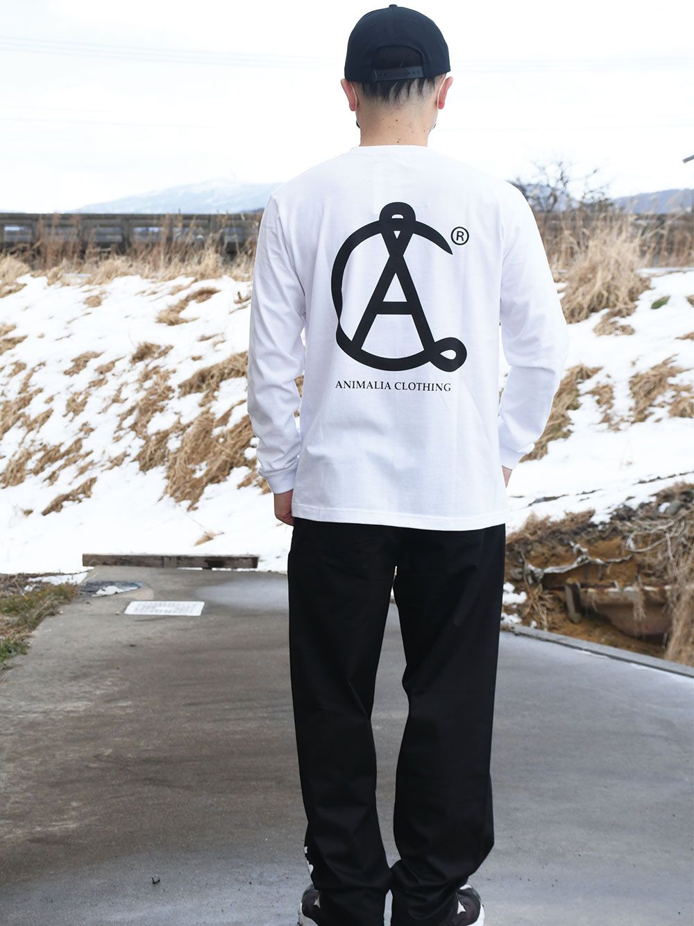 EASY PANTS - Sanskrit Logo