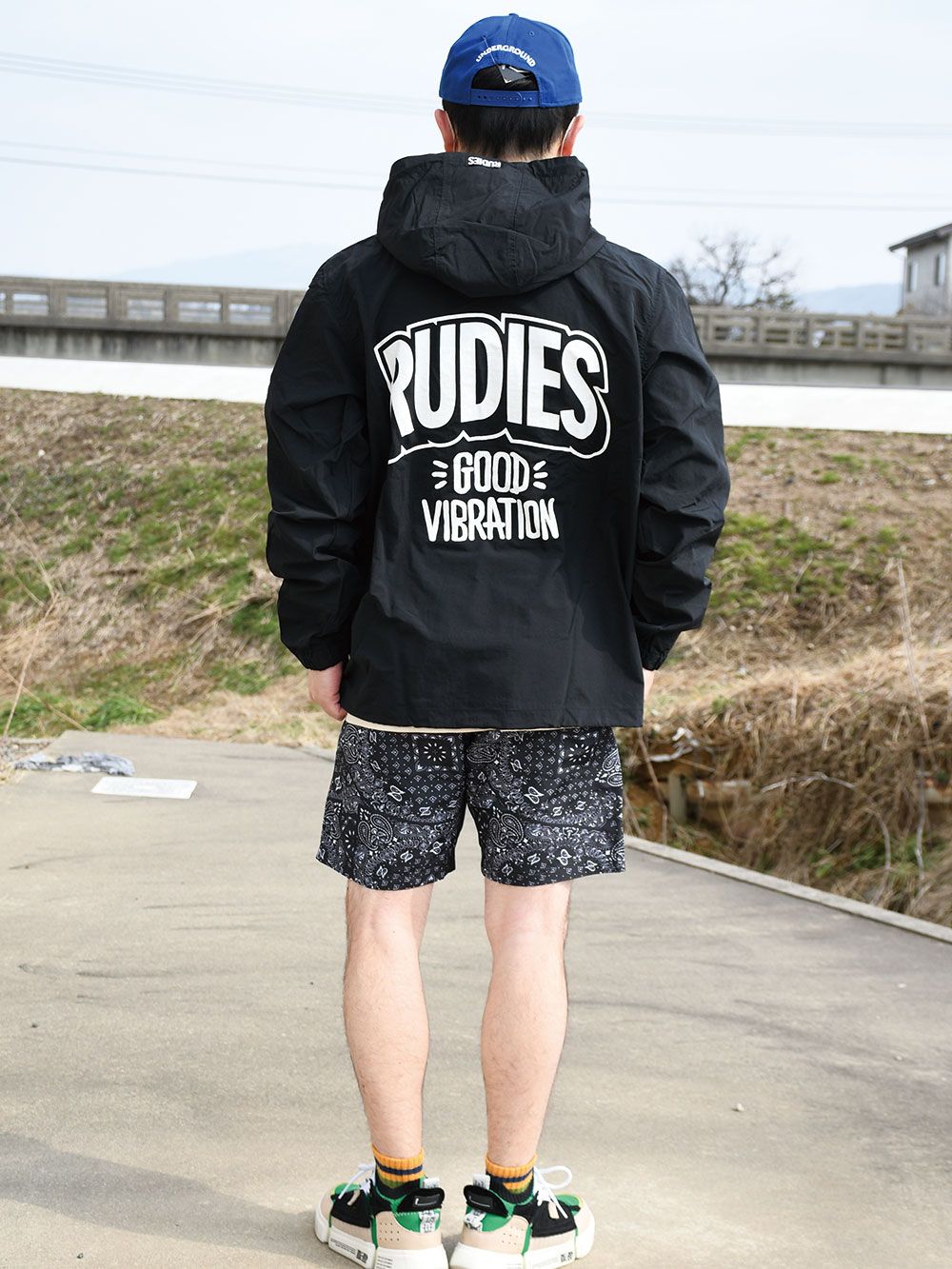 GOOD-VIBRATION ANORAK