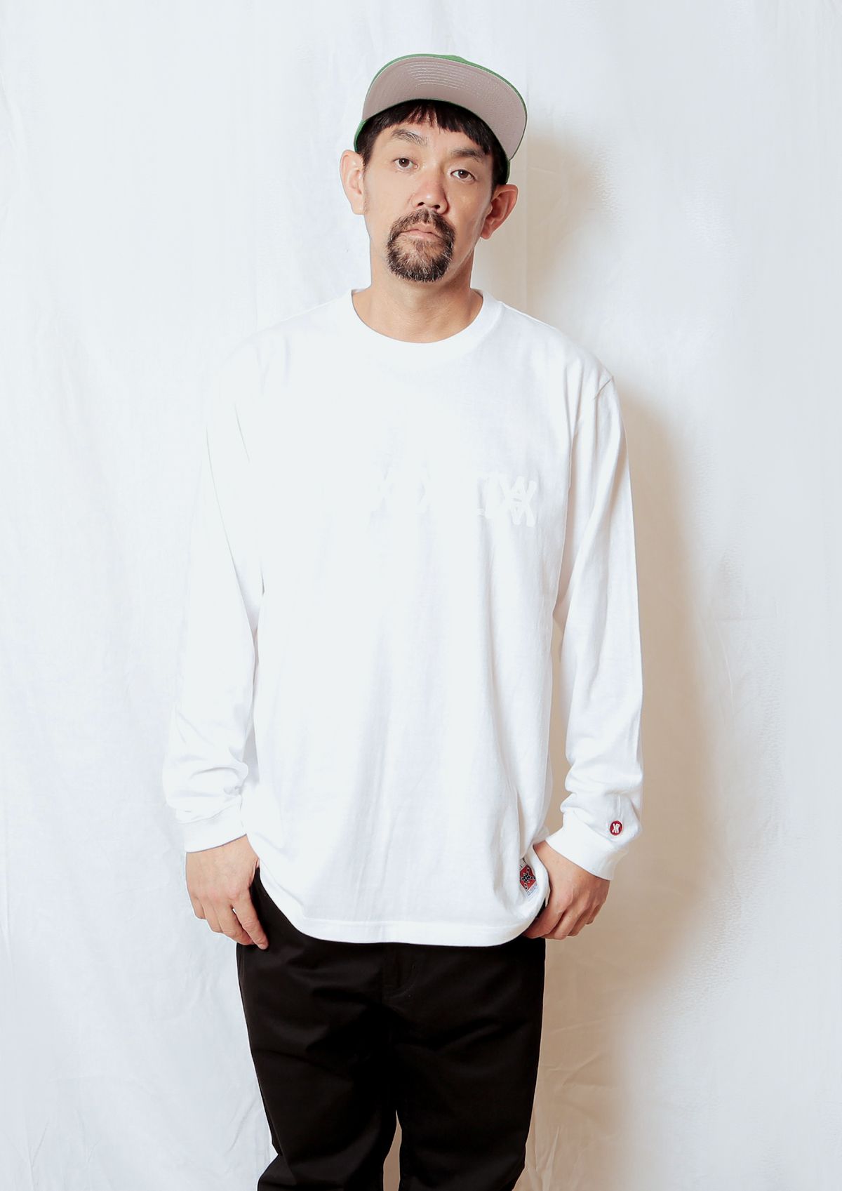 L/S Tee - Plain Logo
