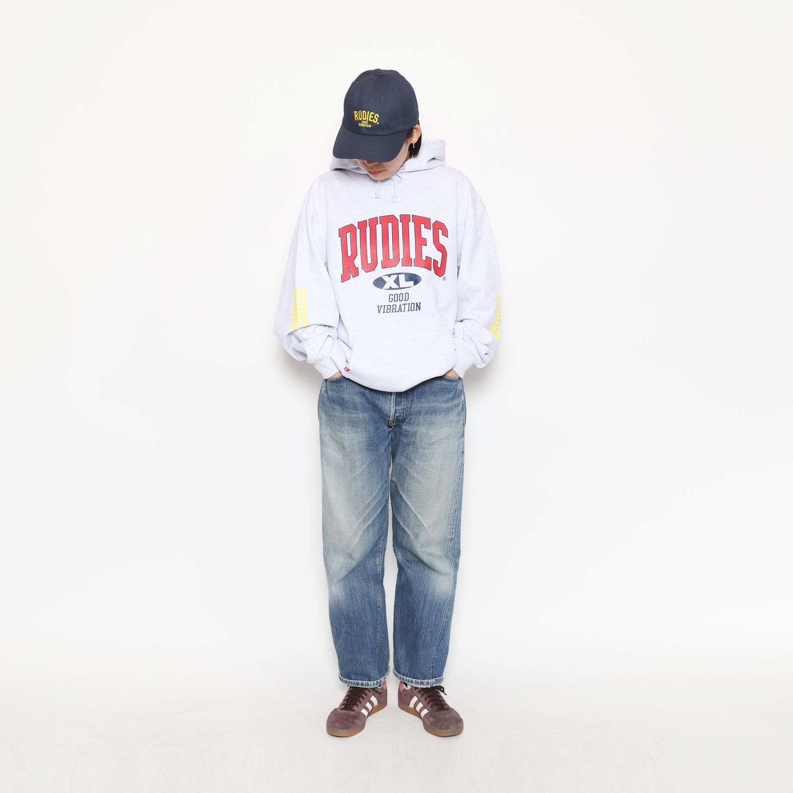 MIGHTY HOOD-SWEAT