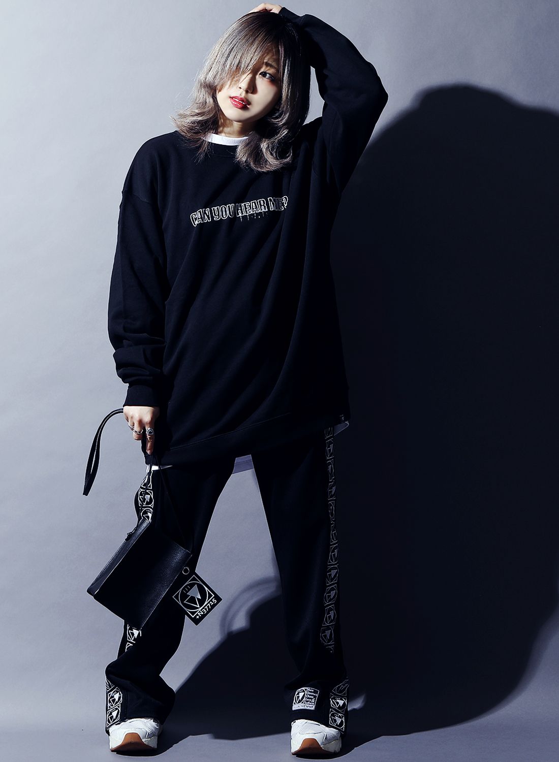 WORDS -Crew Sweat-