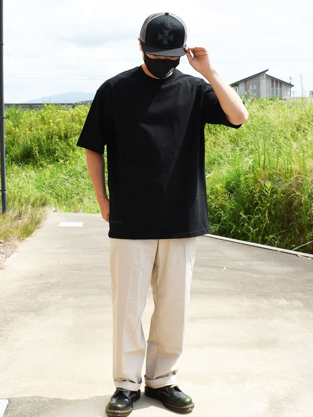 REZNOR -BIG SILHOUETTE SS TEE