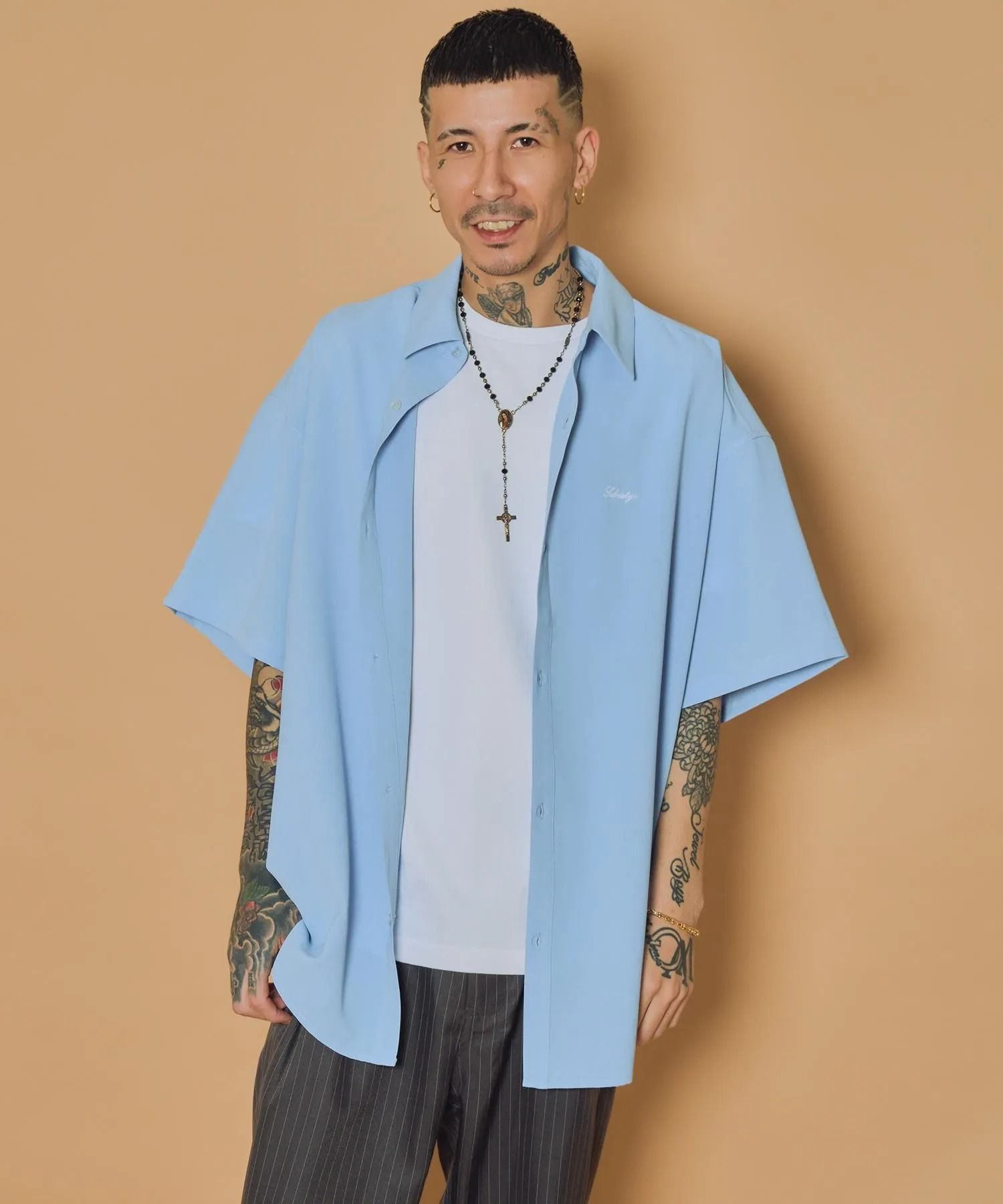 Essential plain shirt