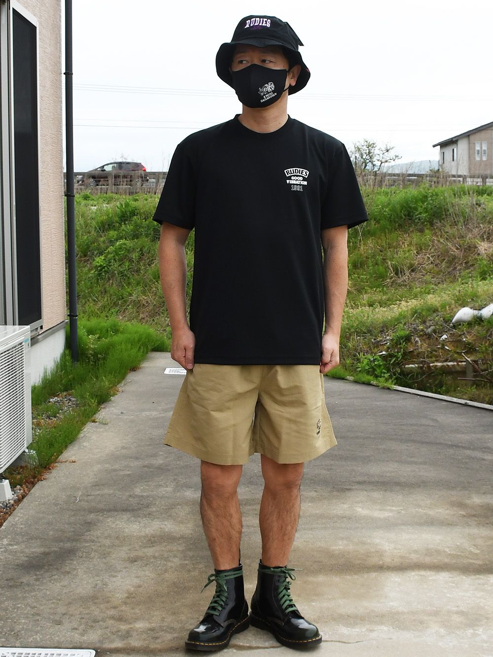 SLICK-SHORTS