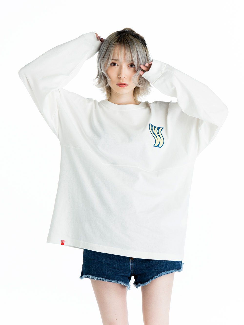 "W" ave Longsleeve T-shirt