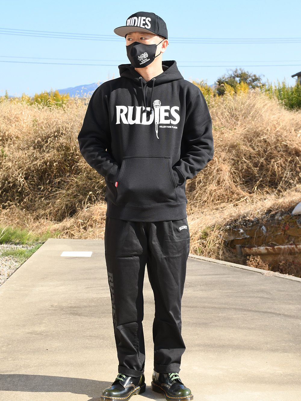秋冬も音を感じる服を楽しみましょー♪
