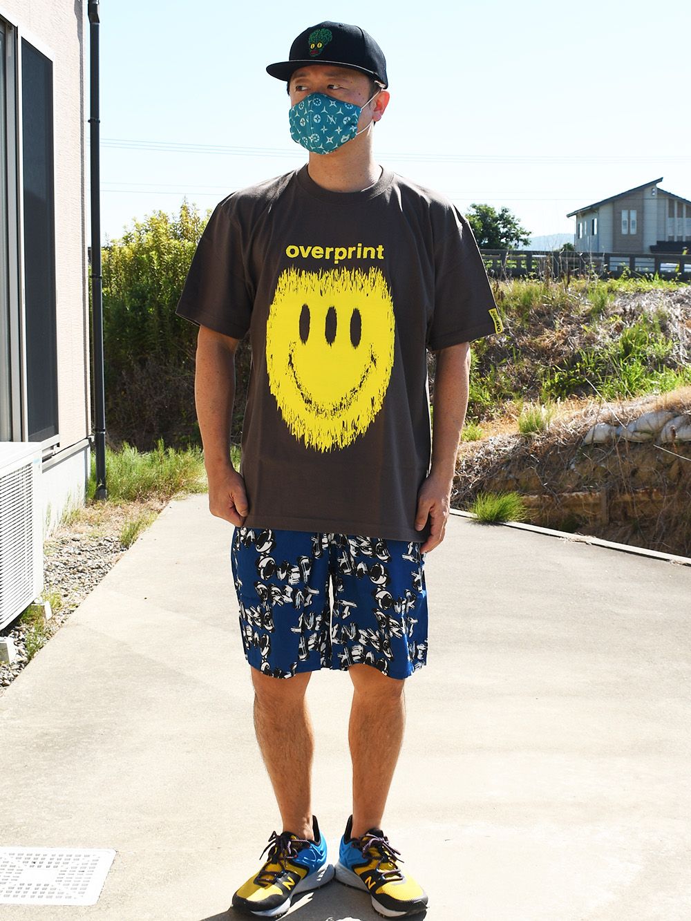 Inside Tee