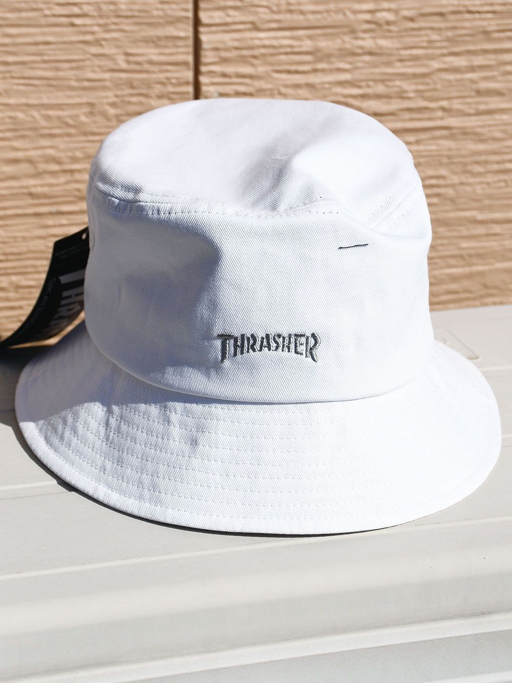 GONZ HOMETOWNネオン ツイル バケットハット