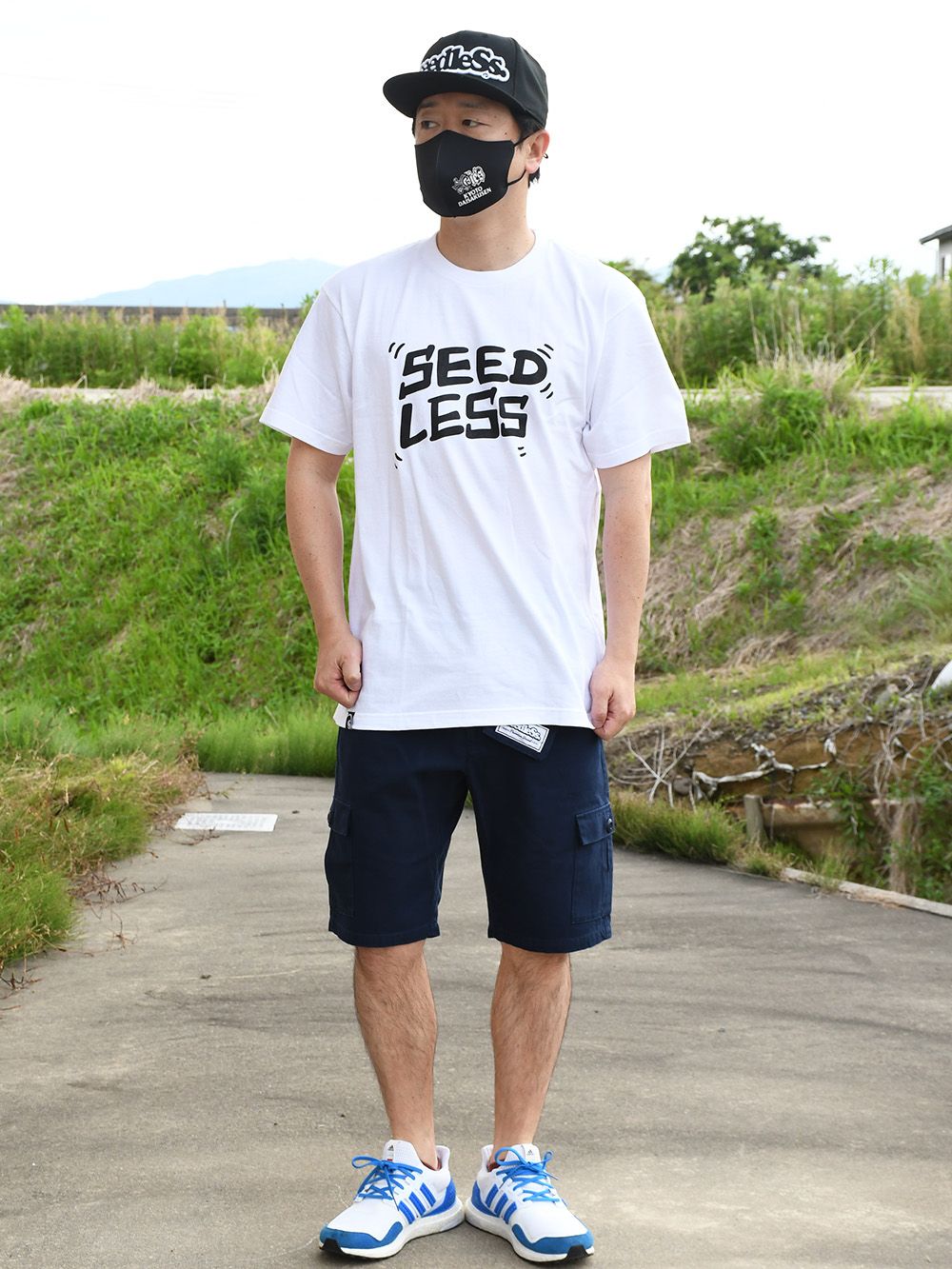 soft writing logo s/s tee