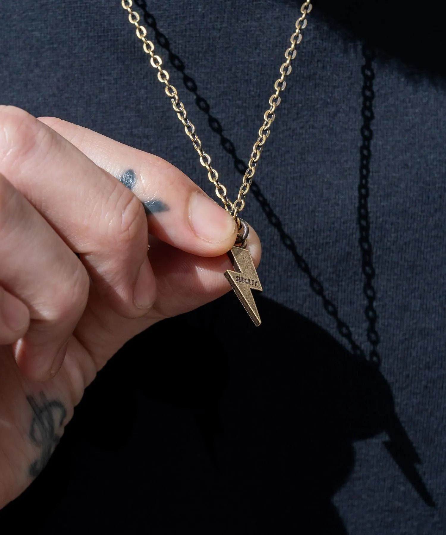 Metal necklace-thunder-