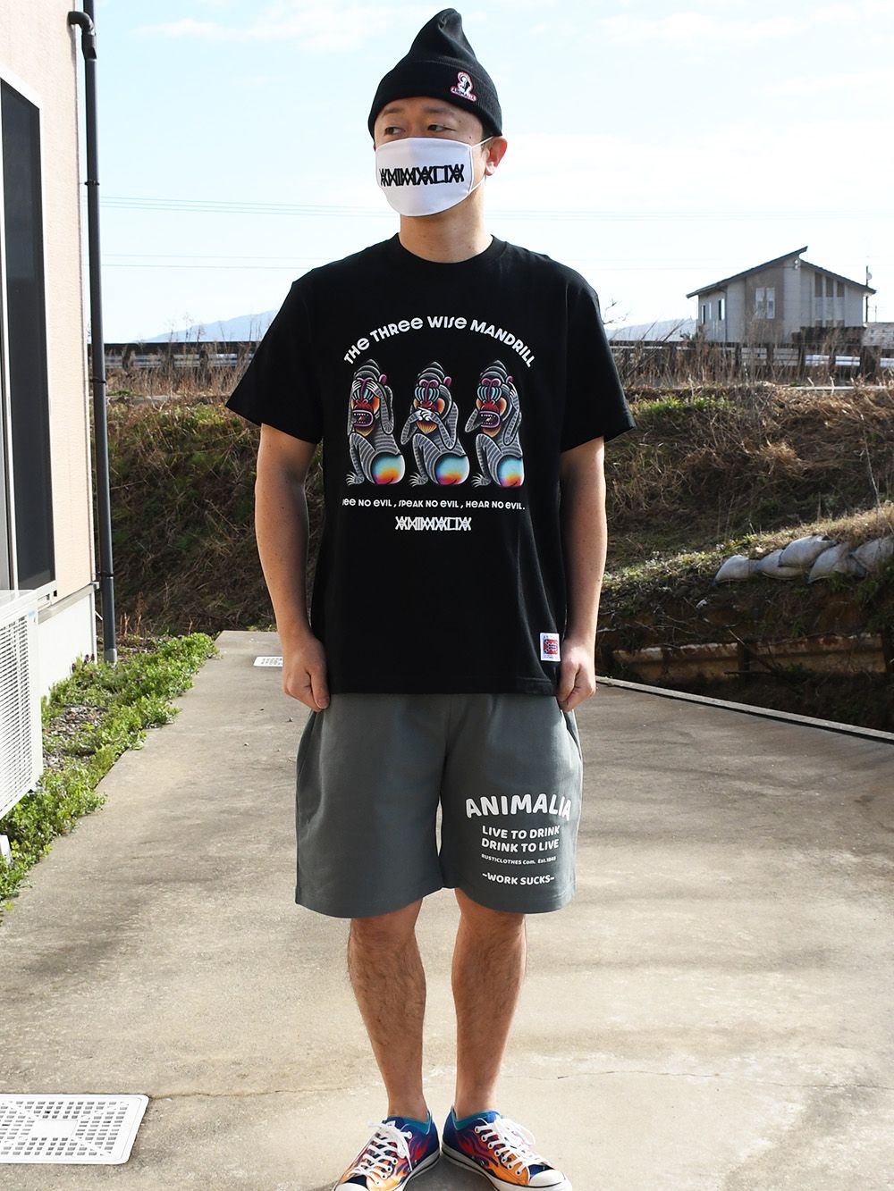 S/S TEE - THE THREE WISE MANDRILL