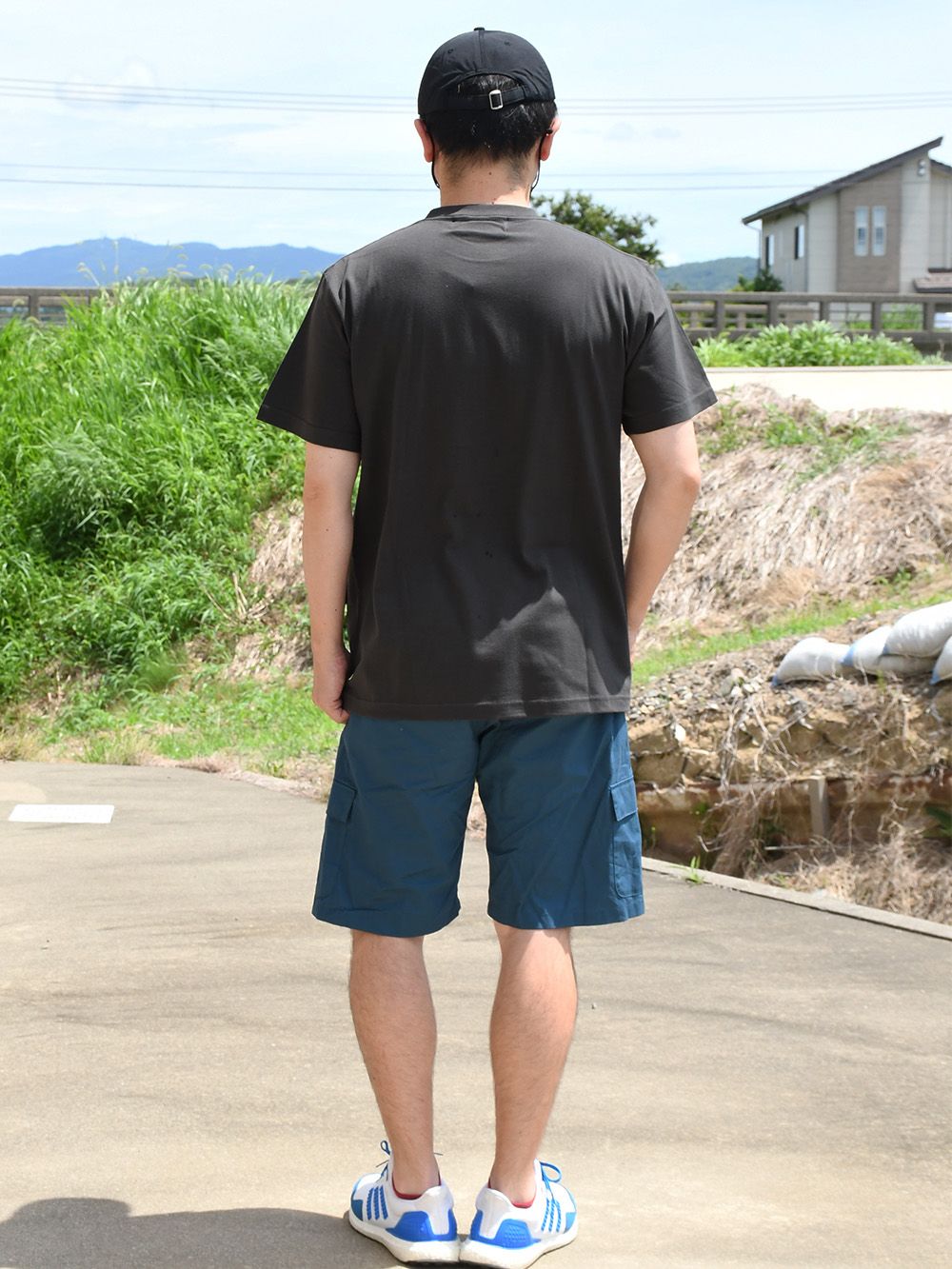 OUT GRAVE POCKET-T