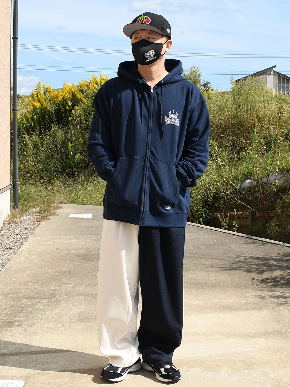 CROWN LOGO ZIP-HOODIE