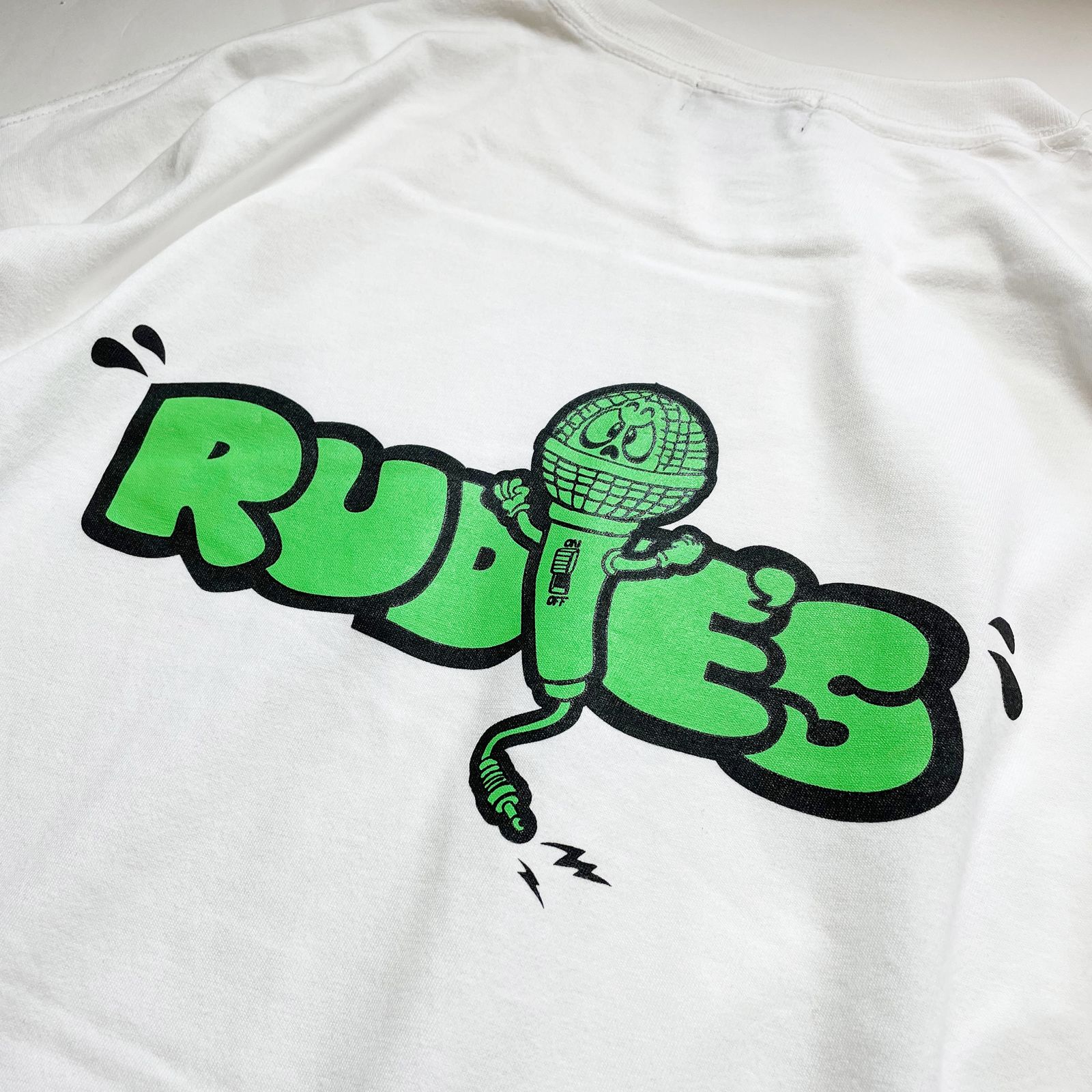 MIGHTY MIC BIGSILHOUETTE LS-TEE