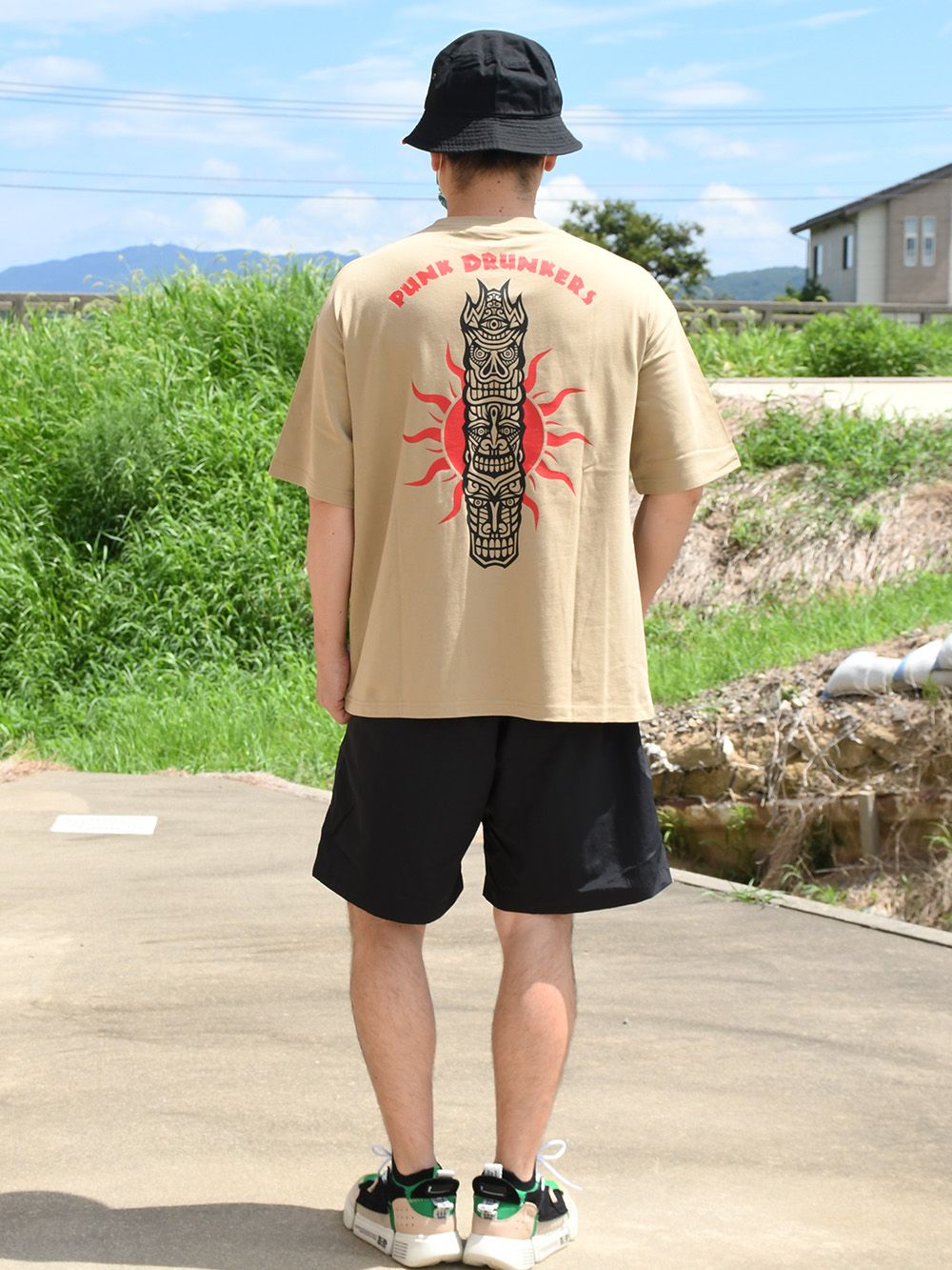 トーテムポールBIG.TEE