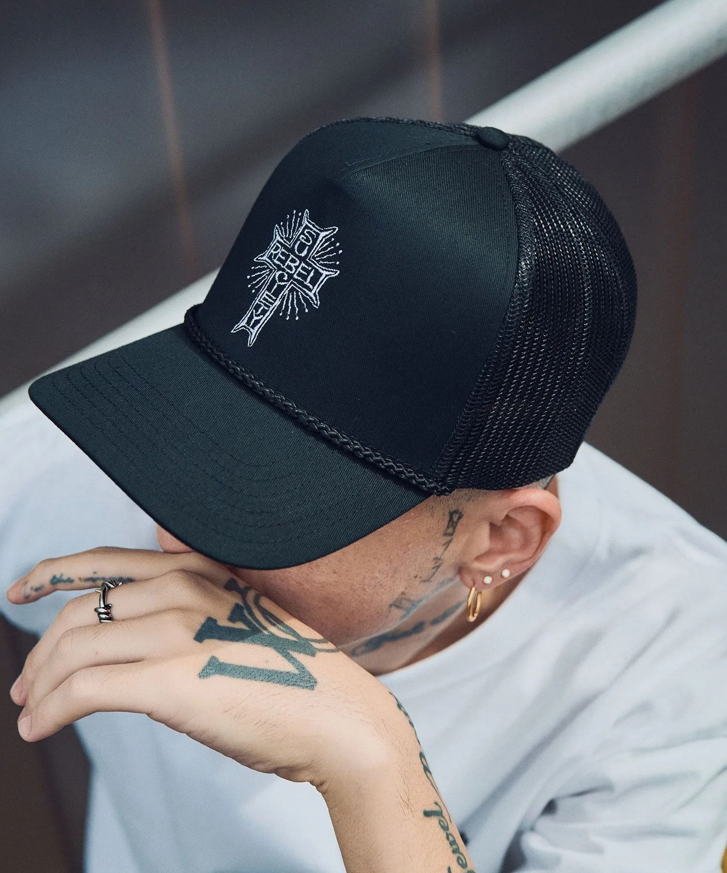 Embroidery mesh cap