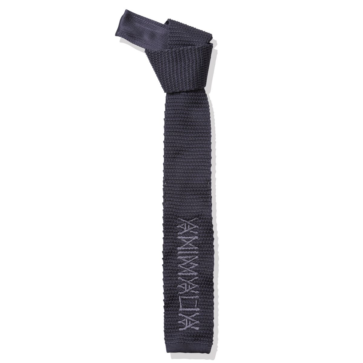 “KNIT TIE” LOGO
