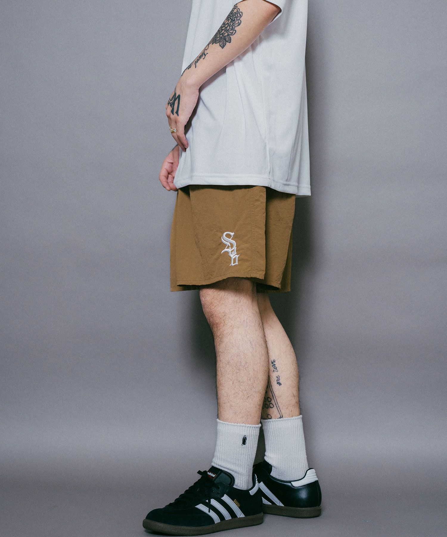NYLON SHORTS-CROWD-