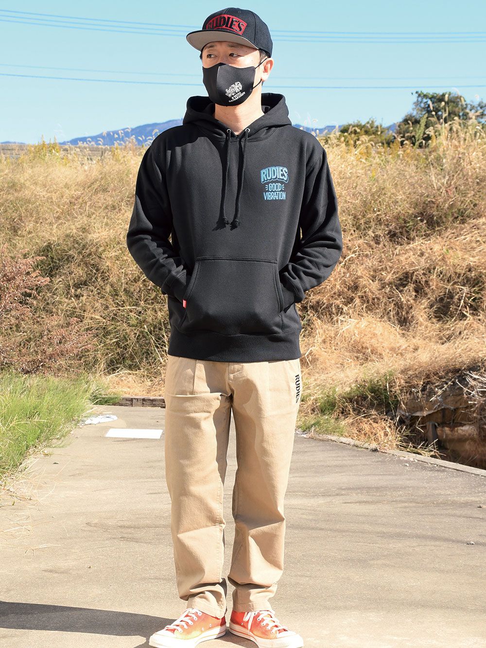 GOOD VIBRATION HOOD-SWEAT