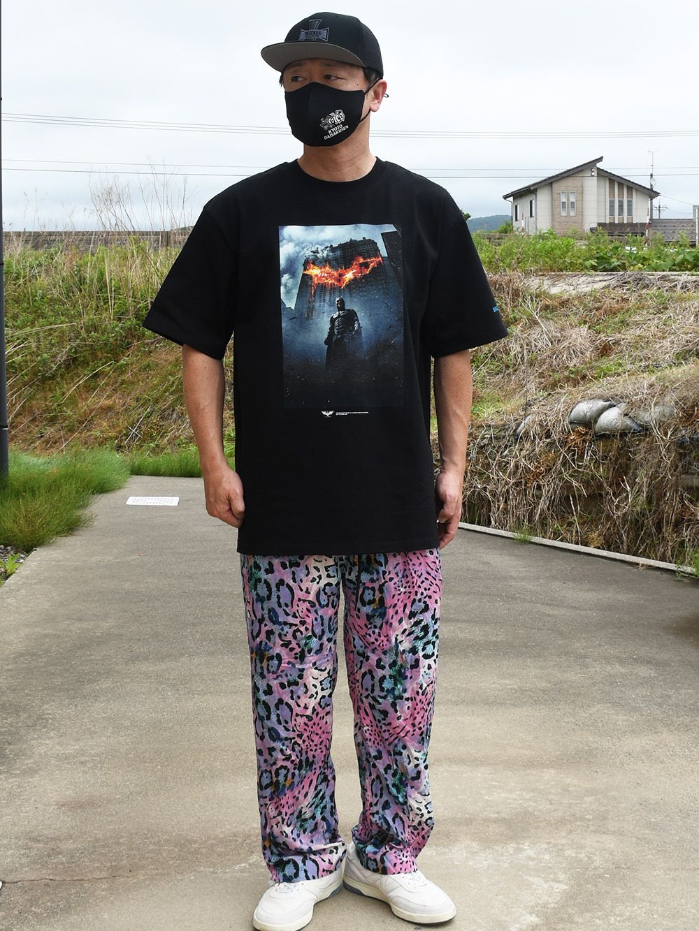THE DARK KNIGHT-TEE