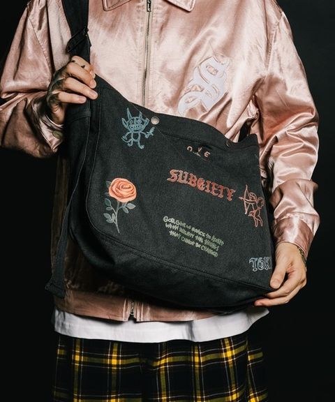 Memorial newspaper bag