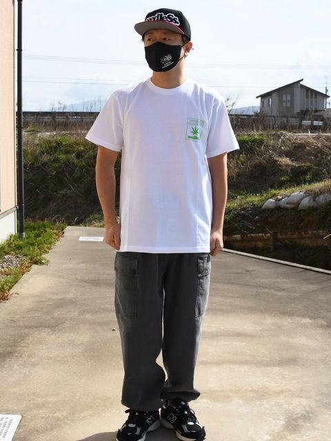 合法なので安心して着てください。