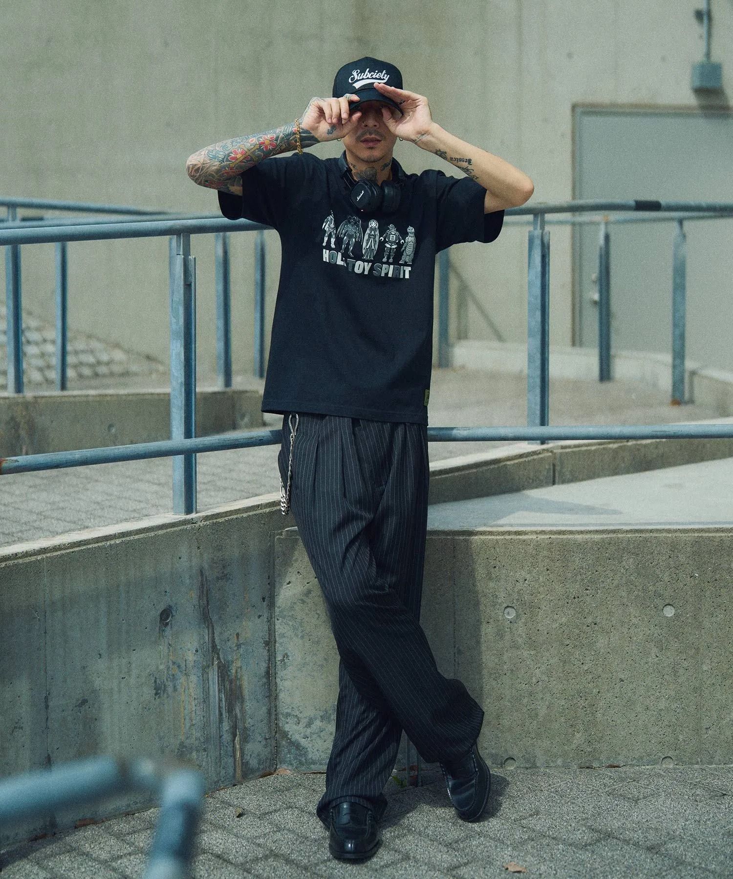 Embroidery mesh cap