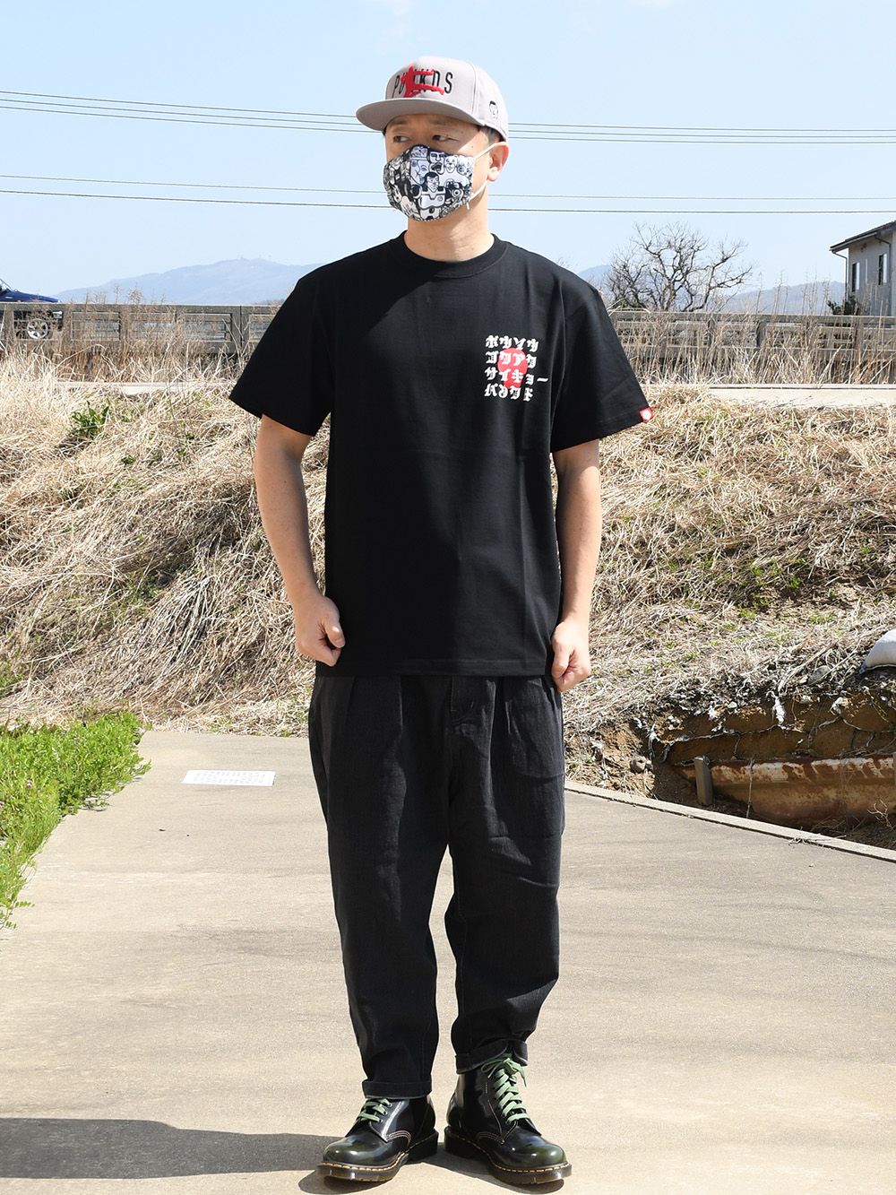 バリバリレジェンドTEE