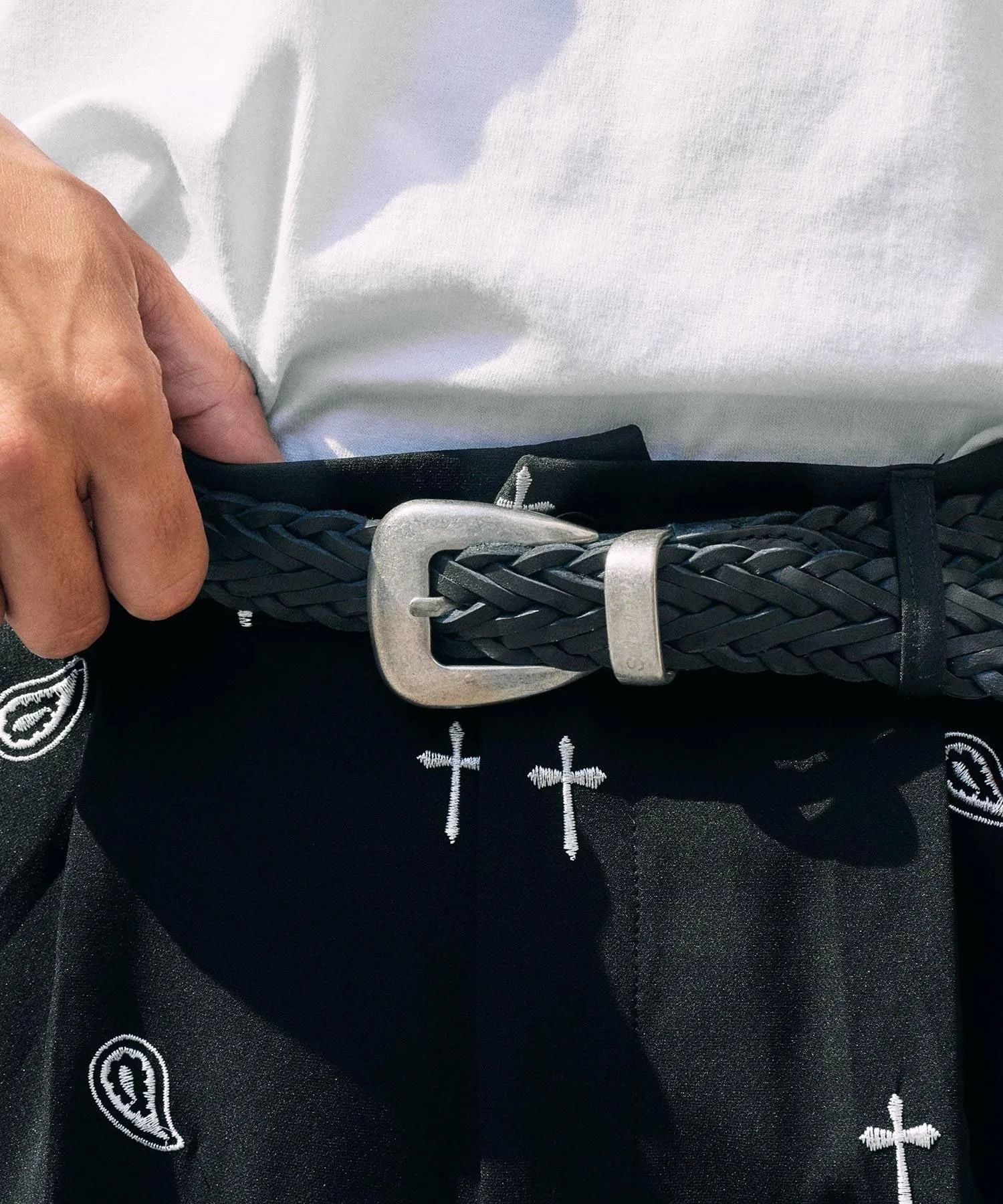 Leather mesh belt