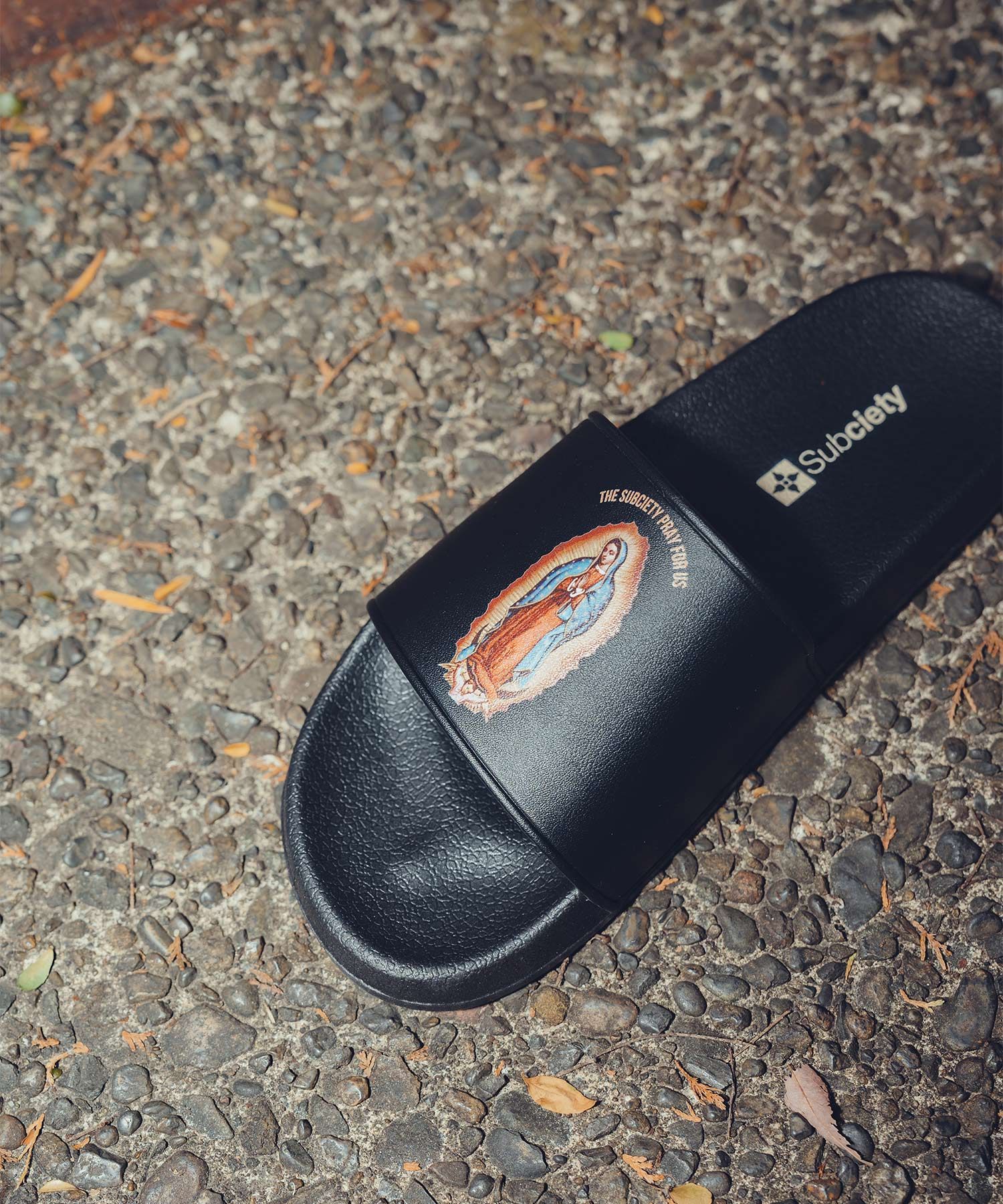Shower sandals
