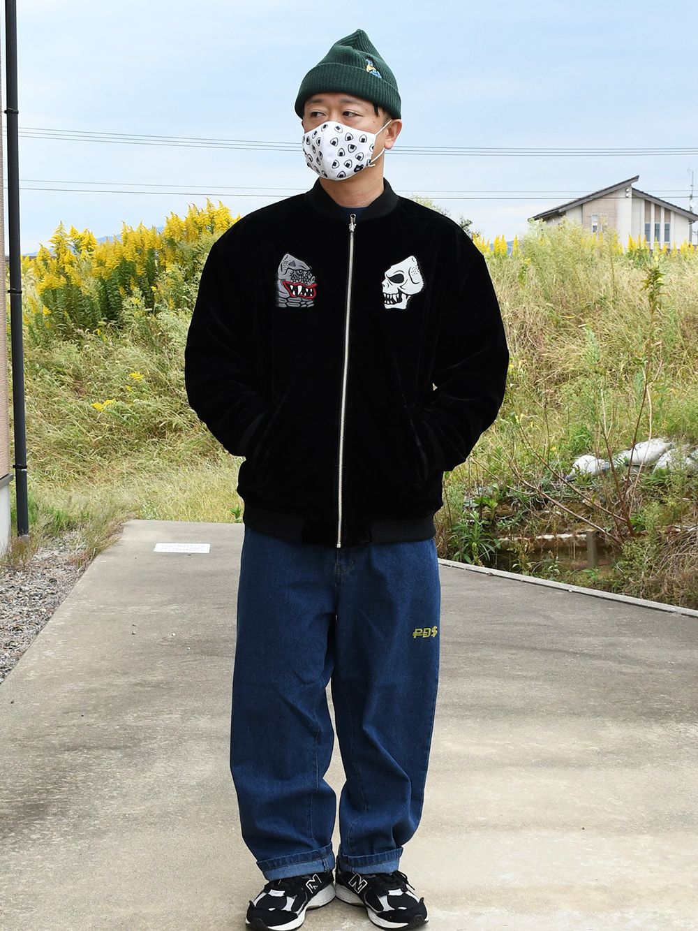 新品未使用！PUNK DRUNKERSx円谷プロ　ウルトラ怪獣JKT BLACK身幅64cm