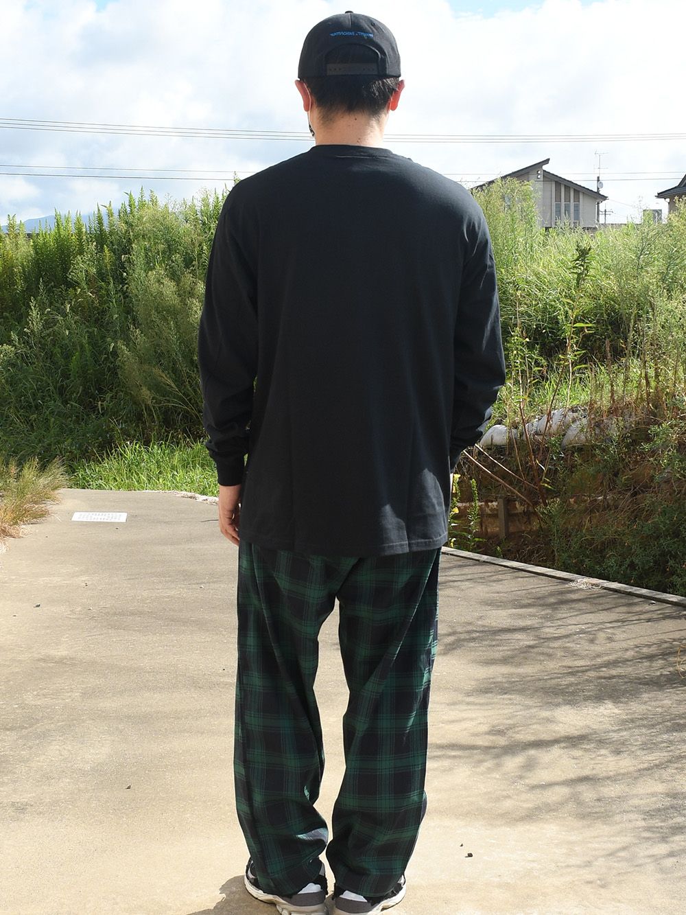 < SKB3 COLLAB > SECT & TOYMONSTER LONG T